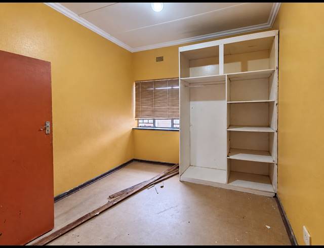 3 BEDROOM HOUSE FOR SALE IN VANDERBIJLPARK CW 6